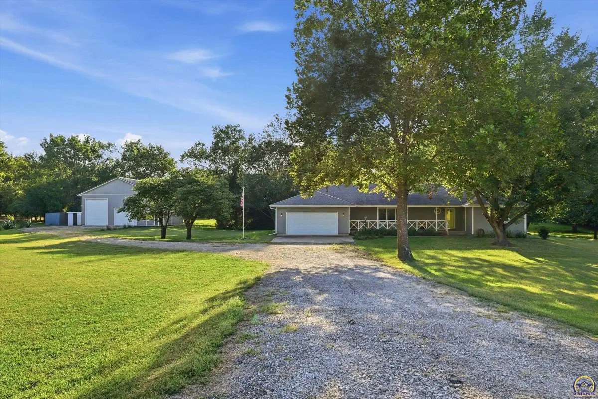 4014 NW Hoch Rd, Silver Lake, KS 66539 - #1