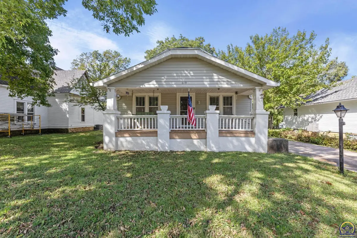 619 S 3rd St, Madison, KS 66860 - #1