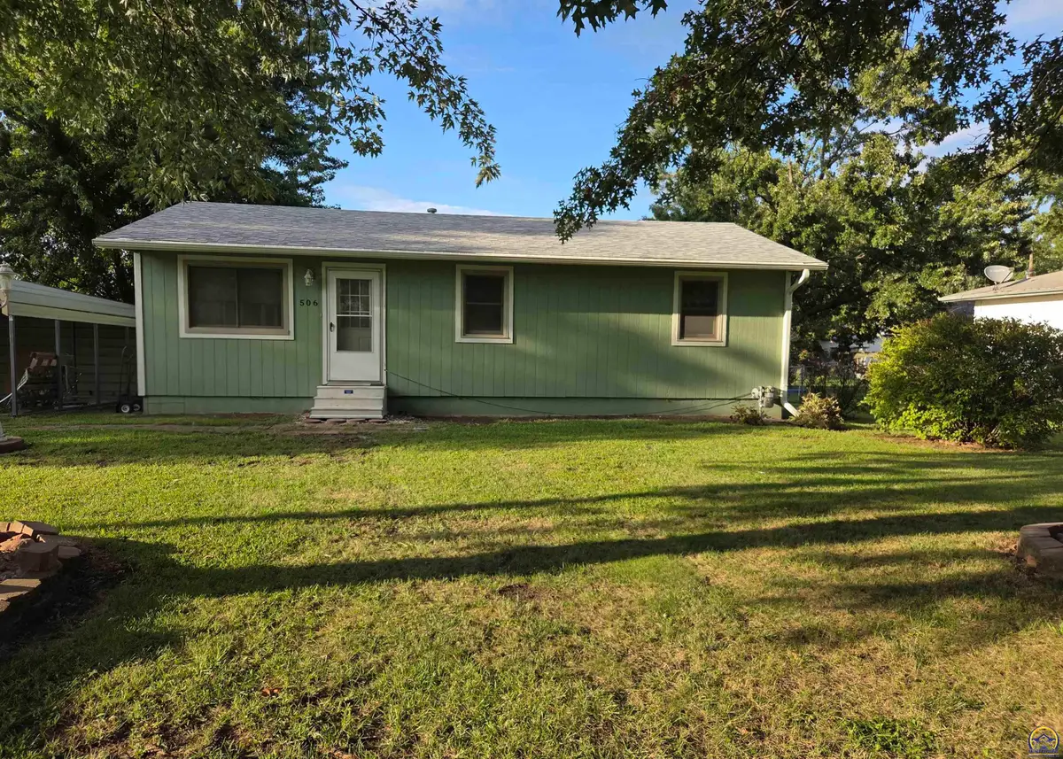 506 W North St, Carbondale, KS 66414 - #1