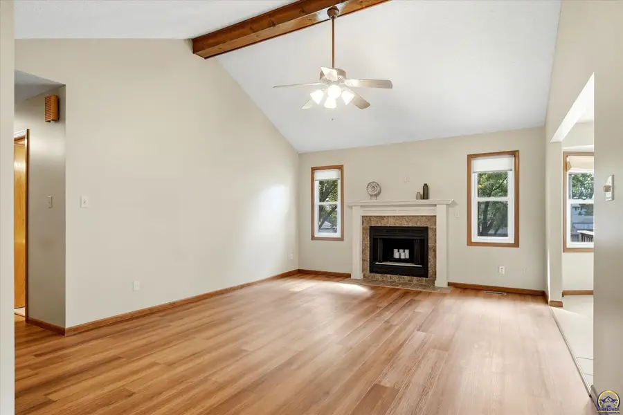 2837 SW Herefordshire Rd, Topeka, KS 66614 - #3