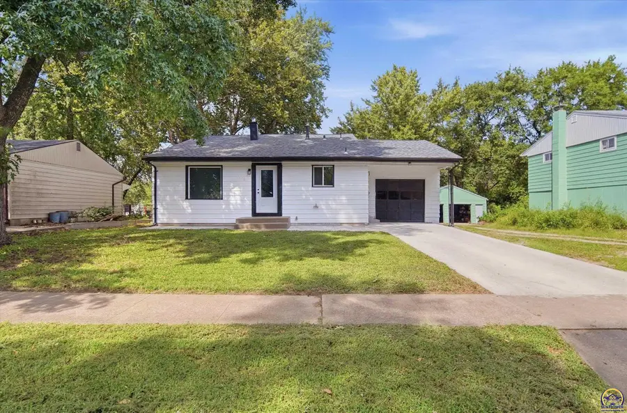 1224 SE 35th Ter, Topeka, KS 66605 - #2