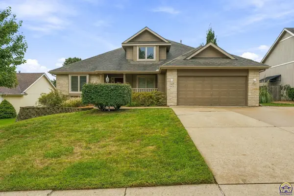 6423 SW 24th St, Topeka, KS 66614