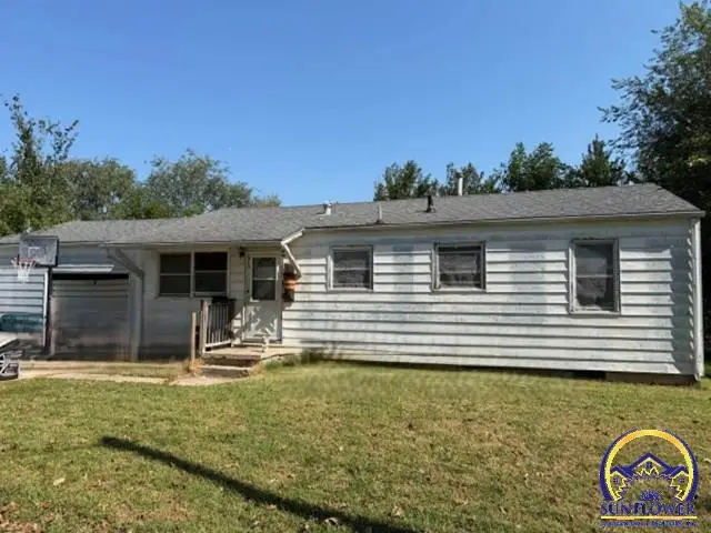 1710 Lockhart Ln, Osawatomie, KS 66064 - #1