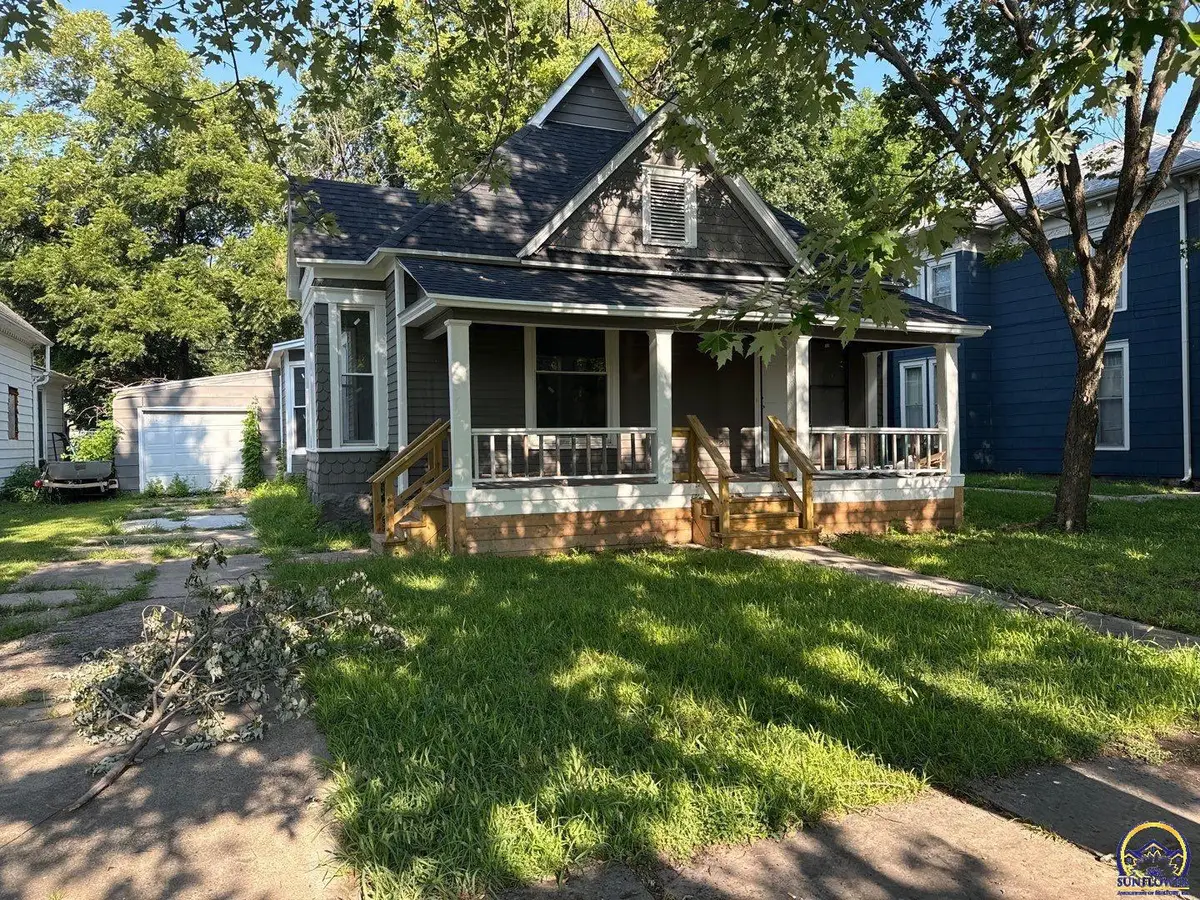 905 Neosho St, Emporia, KS 66801 - #1