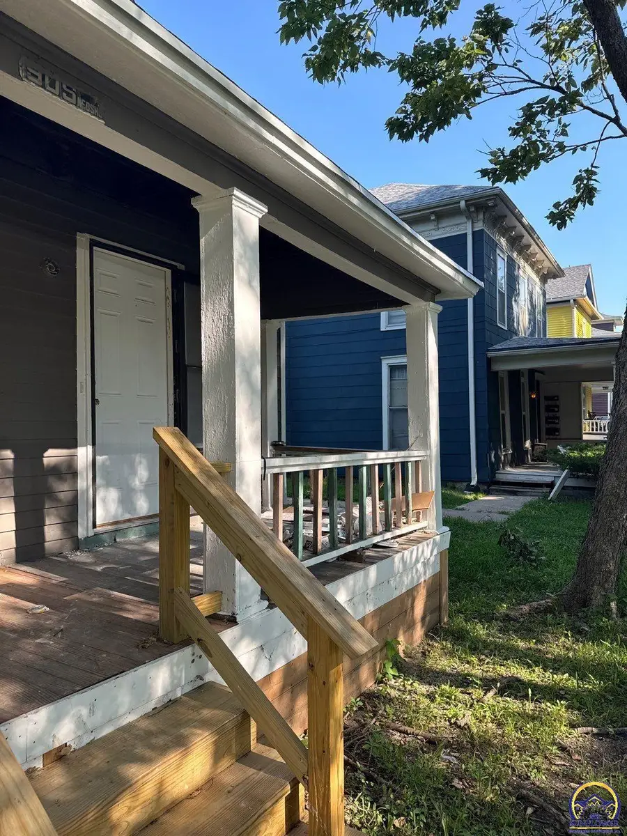 905 Neosho St, Emporia, KS 66801 - #3