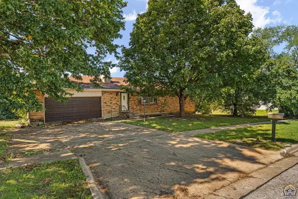 3605 SE Colorado Ave, Topeka, KS 66605