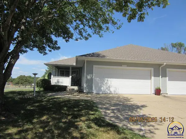 3333 SW Chelsea Cir, Topeka, KS 66614