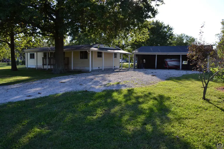 117 S Commercial St, Neosho Rapids, KS 66864-9999 - #2