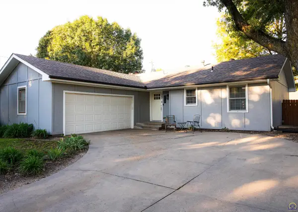 413 S Aquarius St, Silver Lake, KS 66539