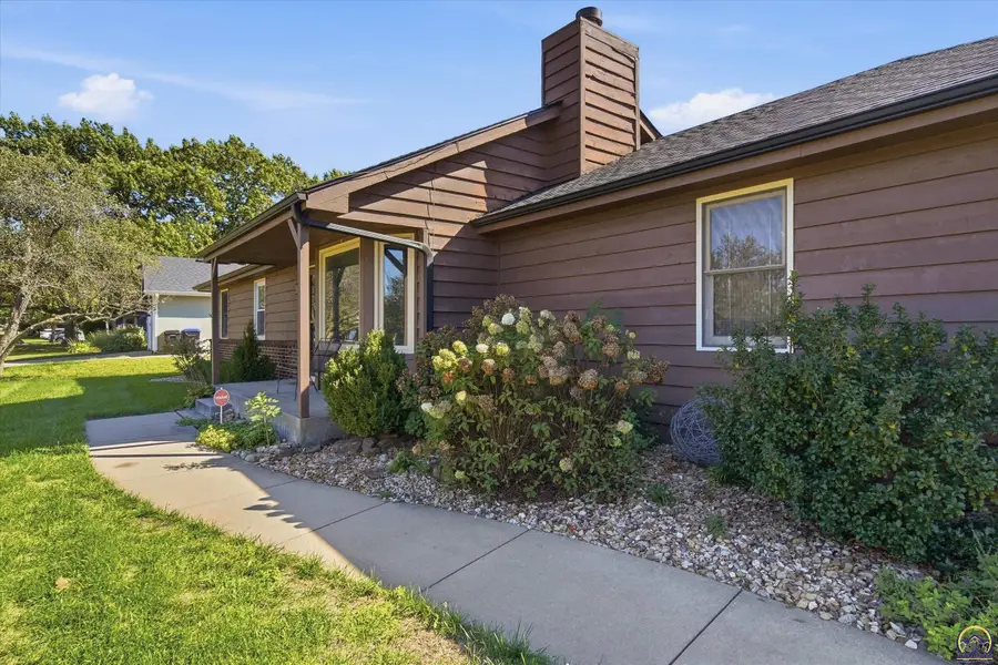 1629 NW 33rd Pl, Topeka, KS 66618 - #3