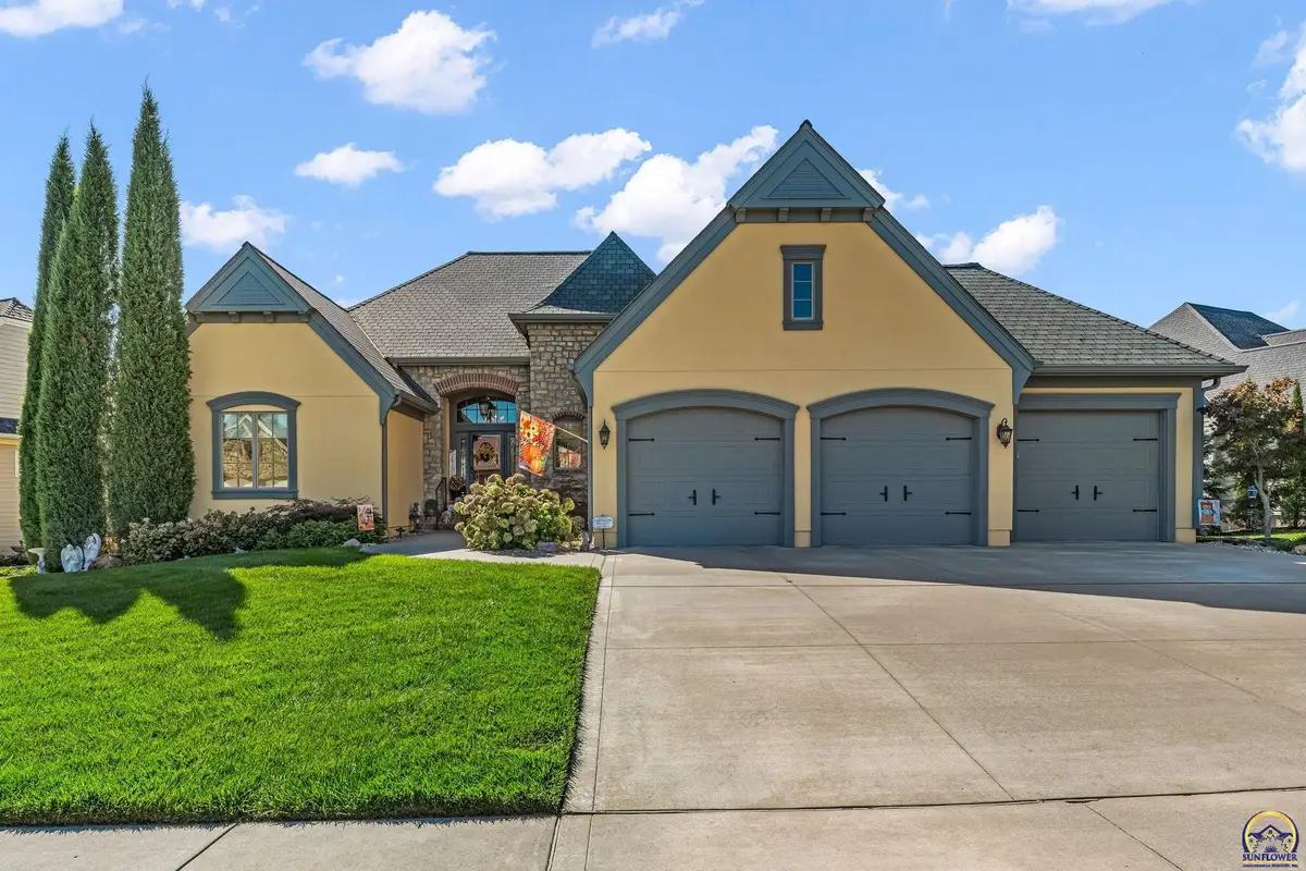 1139 SW New Forest Dr, Topeka, KS 66604 - #1