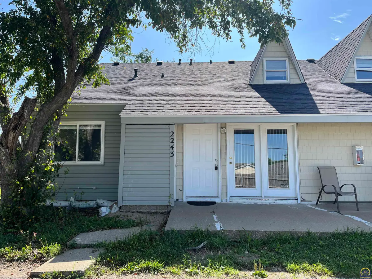 2243 Prairie St, Emporia, KS 66801 - #1
