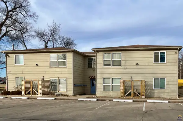 2031 NW Logan St, Topeka, KS 66608