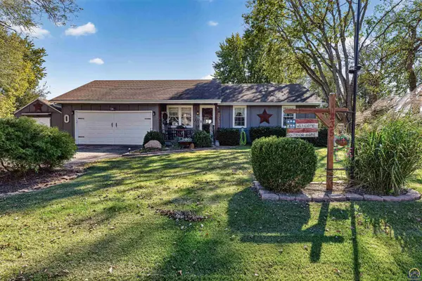 235 NE 59th St, Topeka, KS 66617
