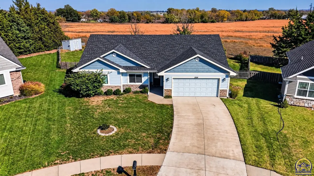 2230 SE Baldwin Ct, Topeka, KS 66605 - #1