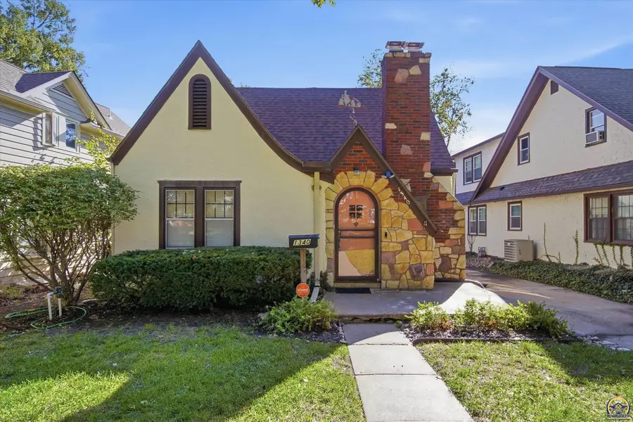 1340 SW Campbell Ave, Topeka, KS 66604 - #2