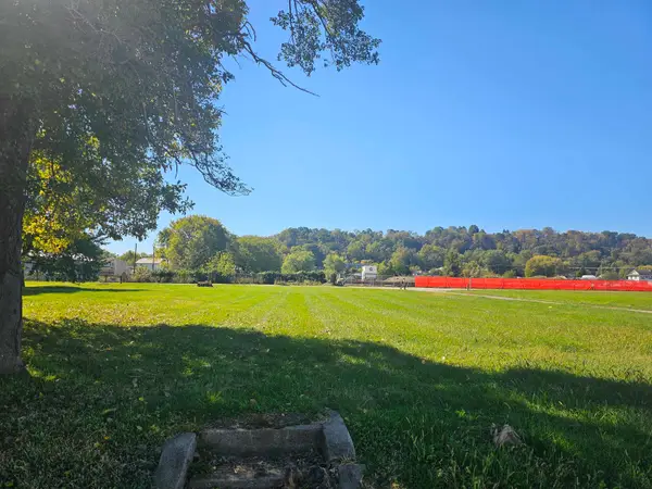 27TH BLOCK OF CARTER AVENUE, ashland, KY 41101