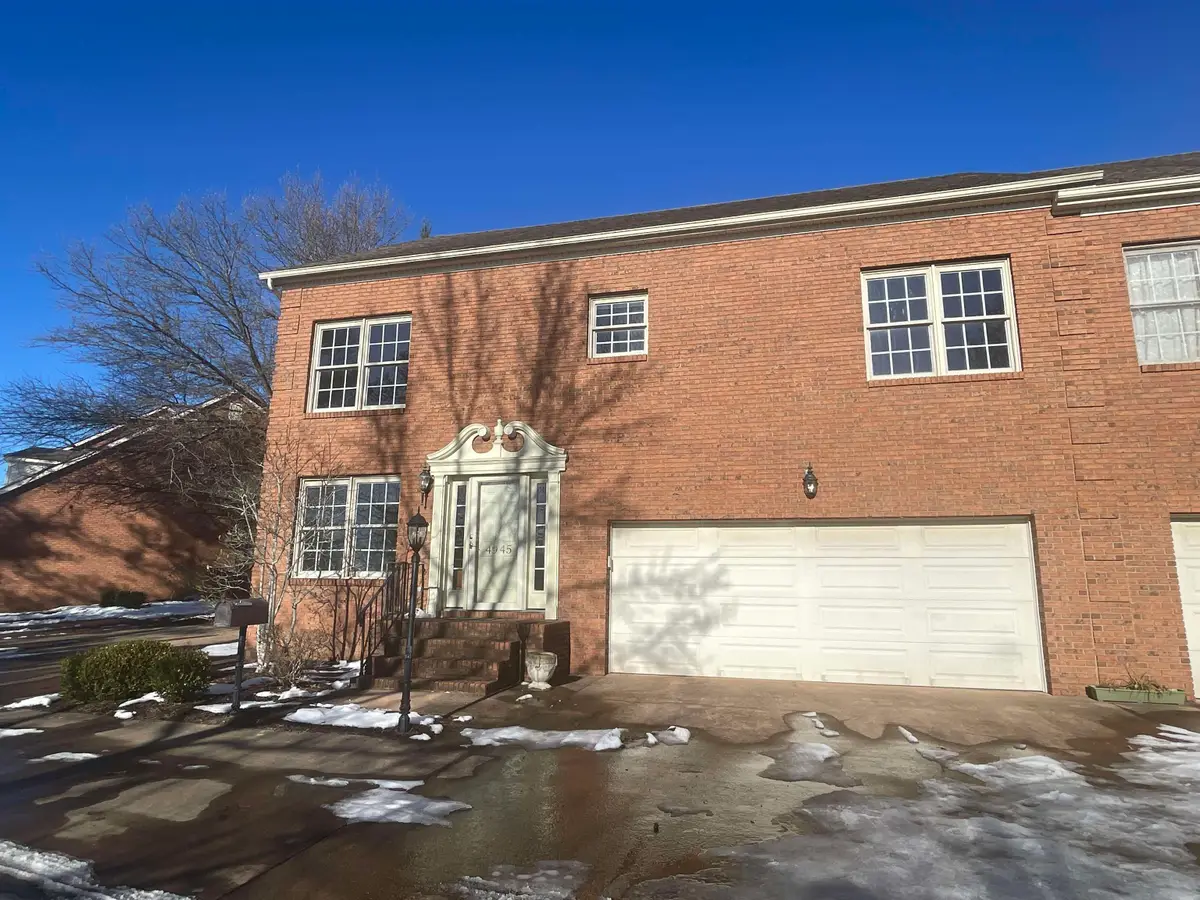 4945 Robin Hood Dr., Ashland, KY 41101 - #1