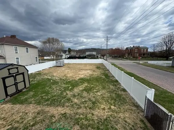 2322 South 5th, ironton, OH 45638