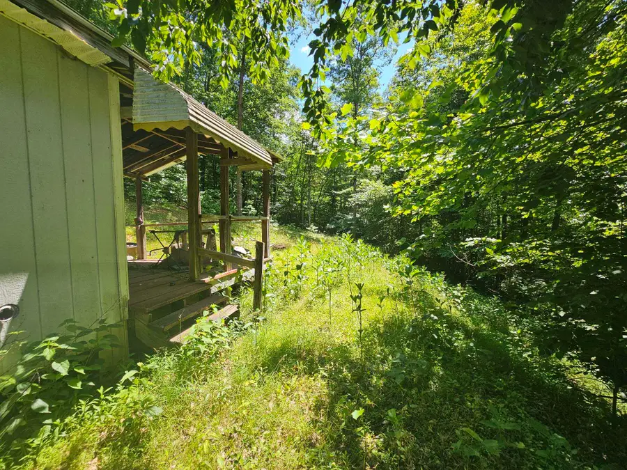 225,312, 322 Aaron Drive, Louisa, KY 41230 - #3