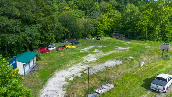 18664 US Hwy 23, louisa, KY 41230