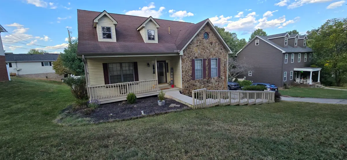 611 Avery Ct, Flatwoods, KY 41139 - Image #1