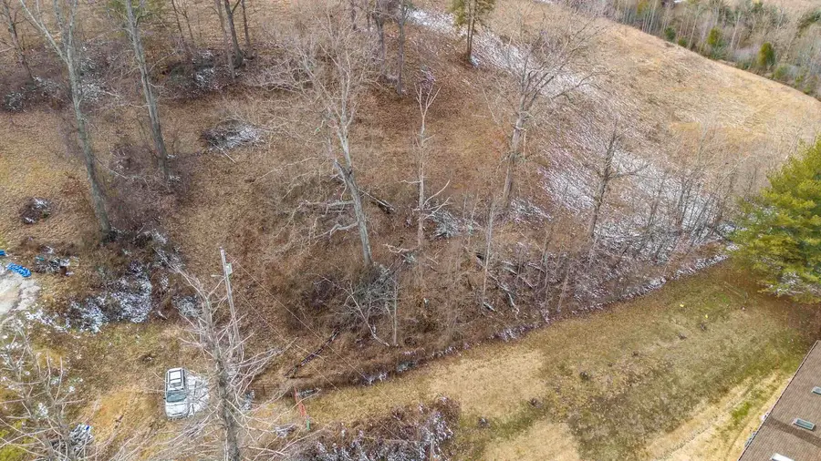 912 Shady Oak Drive, Ashland, KY 41102 - Image #2