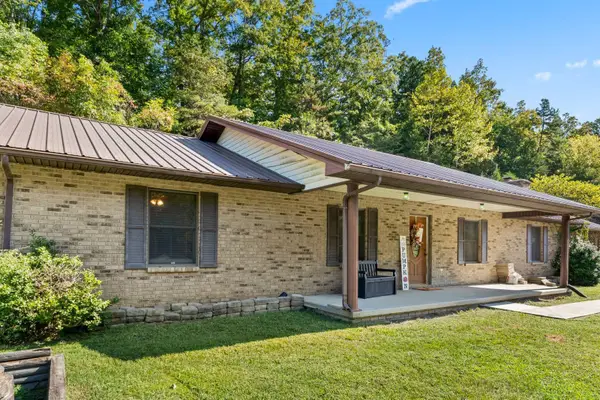 98 Isaac Park Road, louisa, KY 41230