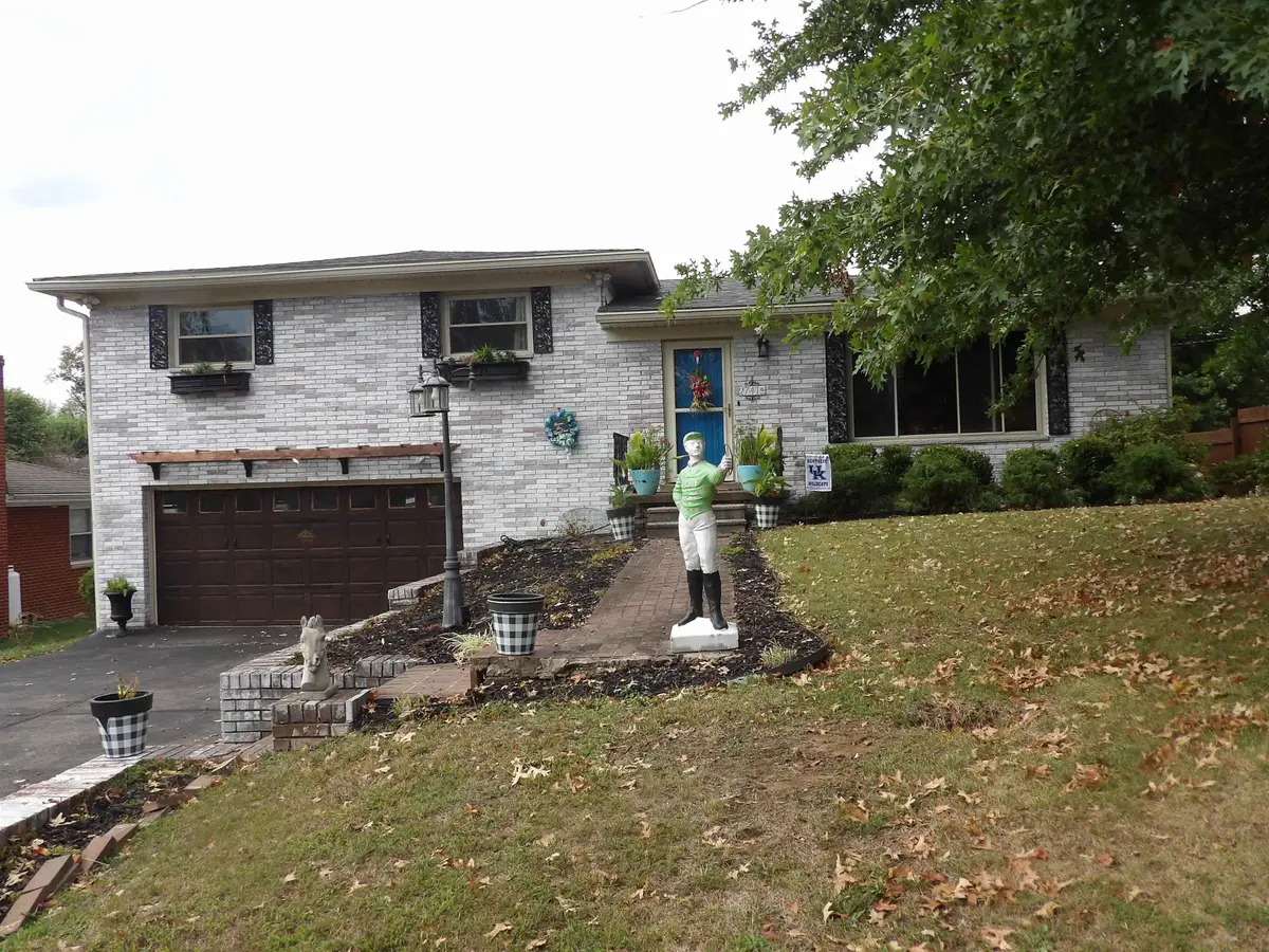 2741 Jackson, Ashland, KY 41102 - Image #1