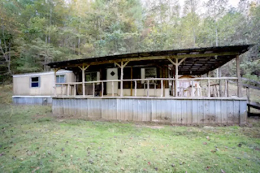 227 Lewis Road (B), Sandy Hook, KY 41171 - Image #3