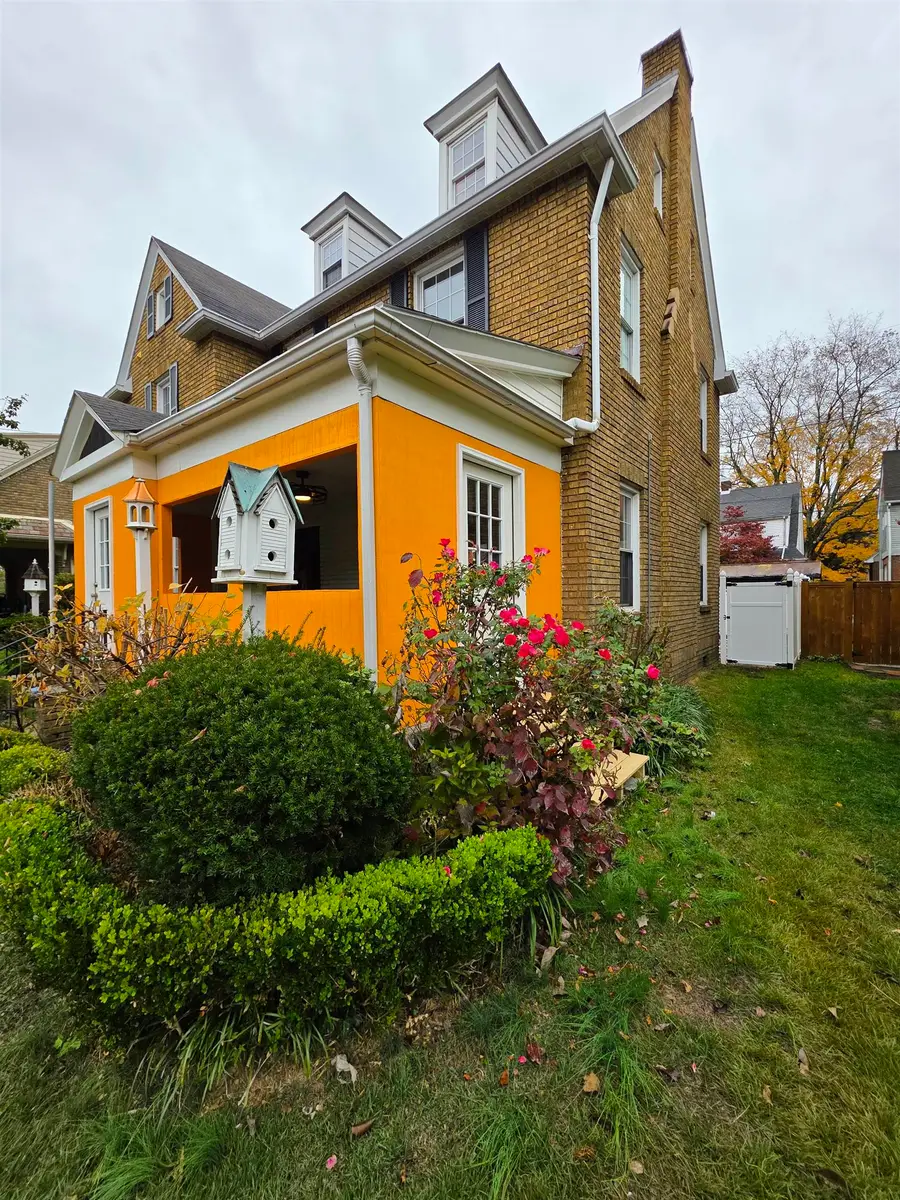 808 Windsor Court, Ashland, KY 41101 - #2