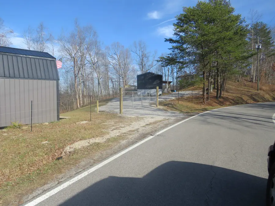 3324 rattlesnake, Olive Hill, KY 41164 - Image #2