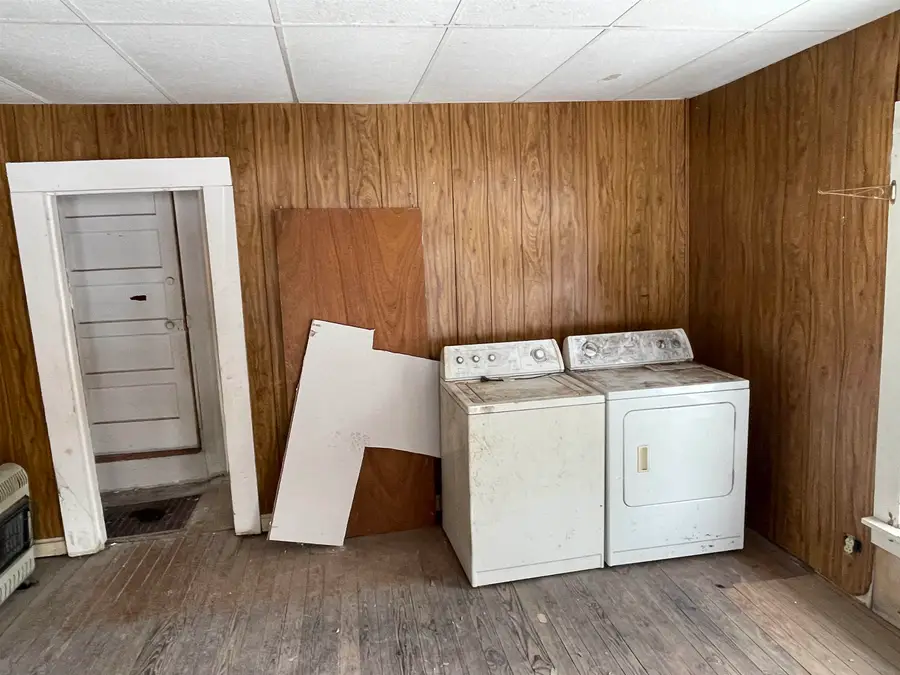 1009 39th Street, Ashland, KY 41101 - #3