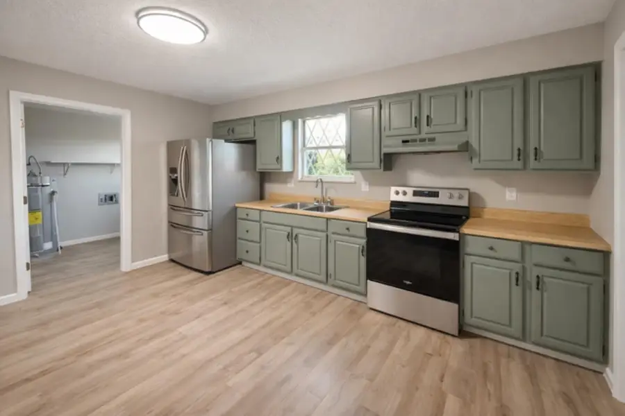 809 N 5th Street, Ironton, OH 45638 - #3