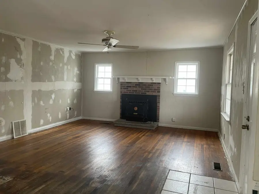 1429 May Street, Ashland, KY 41102 - #3