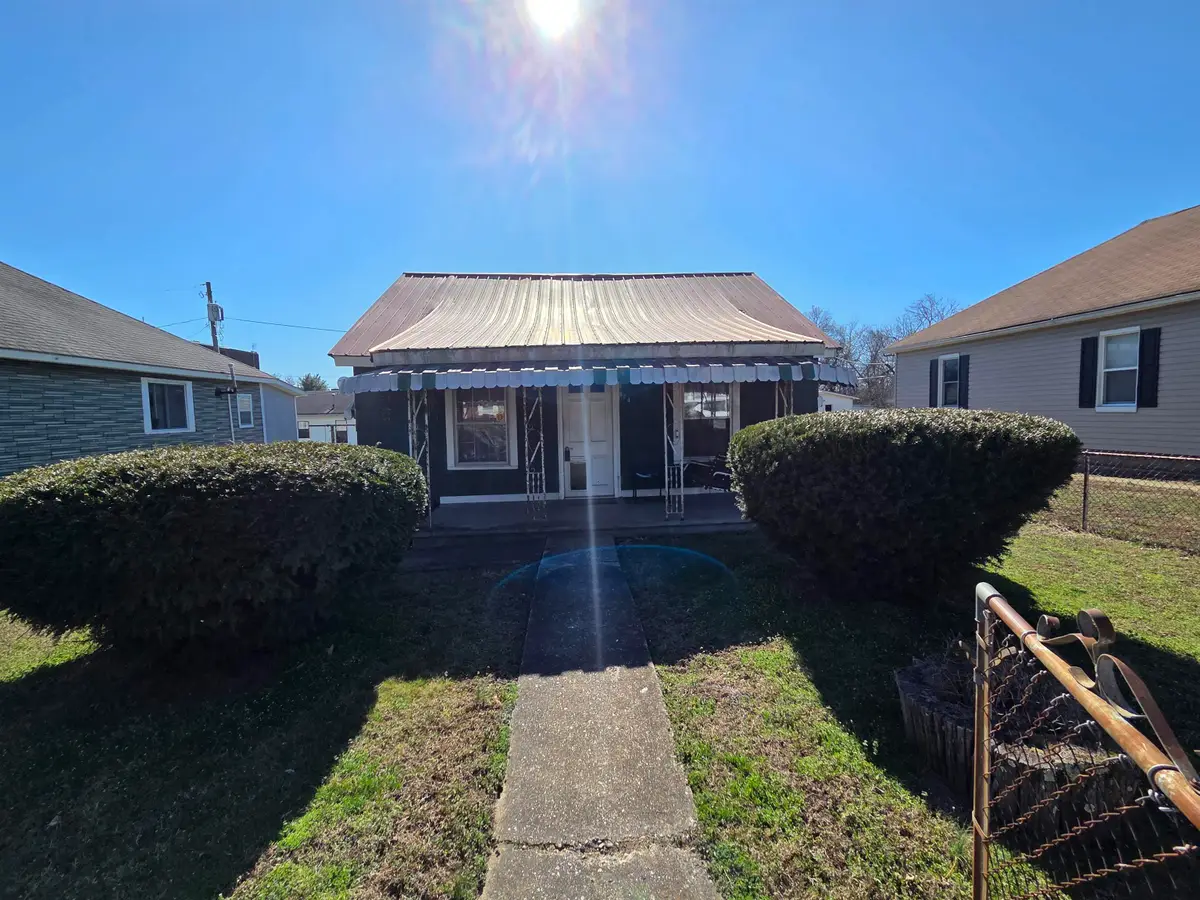 804 Collins Avenue, Worthington, KY 41183 - #1