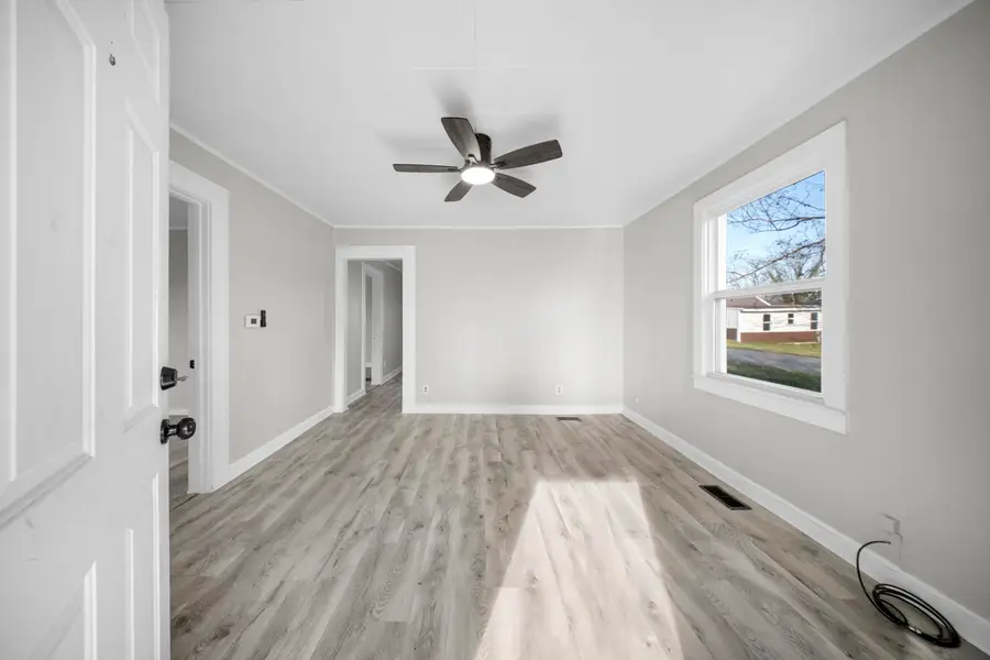 821 Eastern Avenue, Worthington, KY 41183 - #3