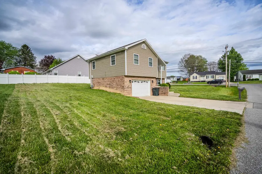 1503 Birch Street, Flatwoods, KY 41139 - #3