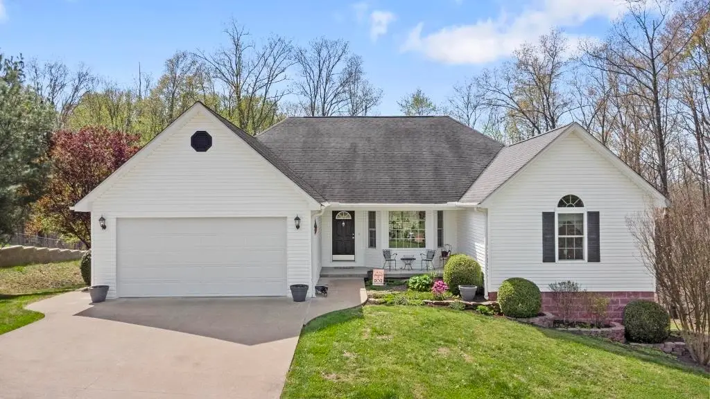 822 Arrowhead Drive, Ashland, KY 41102 - #1