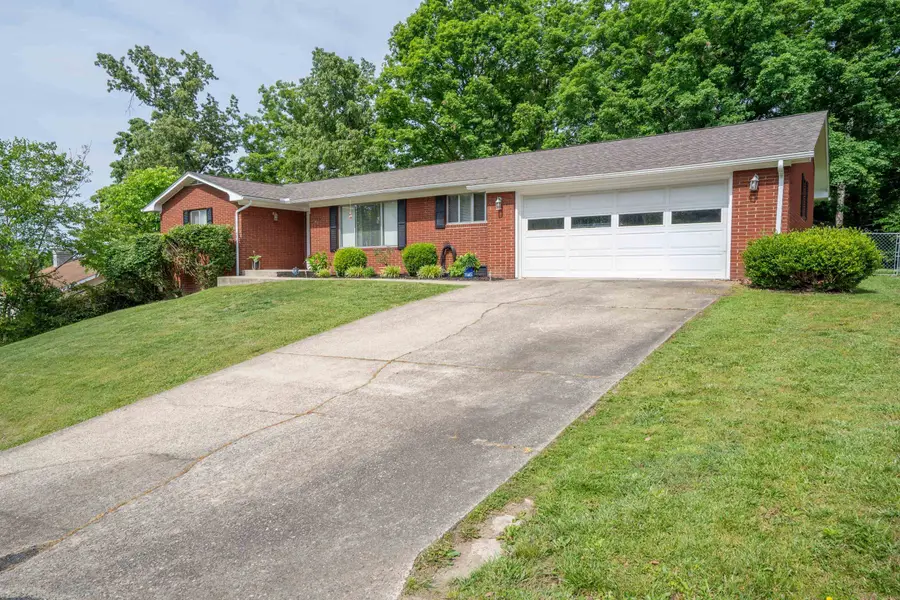 119 Hillcrest Court, Russell, KY 41169 - #2