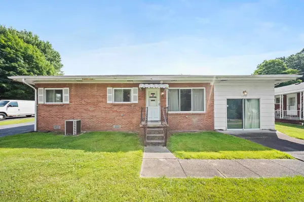 1412 Walnut Street, flatwoods, KY 41139