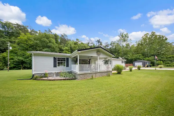 17106 State Route 854, rush, KY 41168