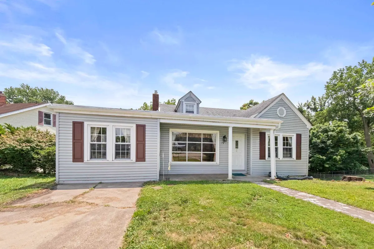 321 Laurel Avenue, Ashland, KY 41101 - #1