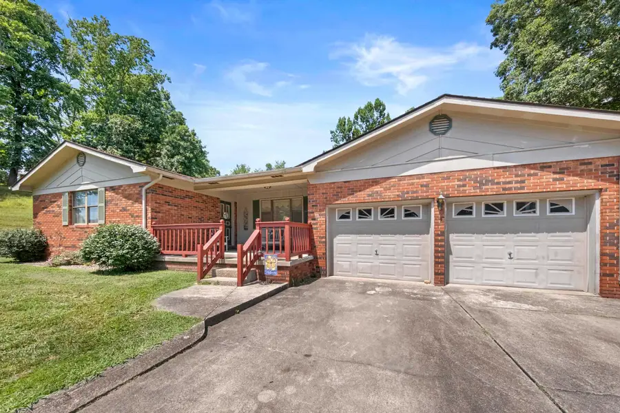159 East Cretcher Street, Grayson, KY 41143 - #3