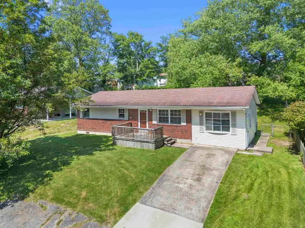 1705 Mary Ellen Drive, flatwoods, KY 41139