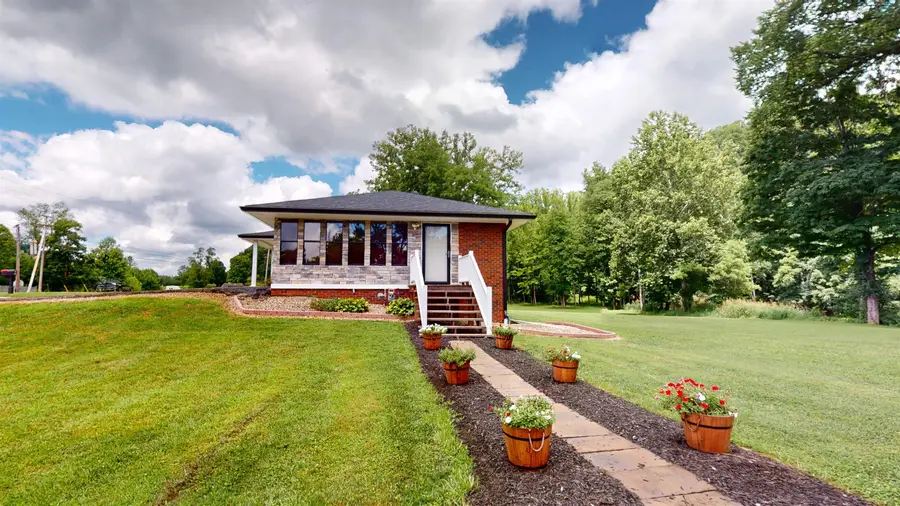19782 W US 60 Highway, Olive Hill, KY 41164 - #2