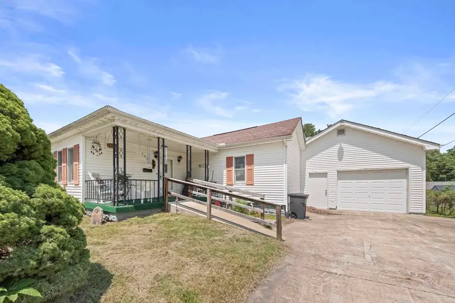1313 Mullins Street, Flatwoods, KY 41139 - #2
