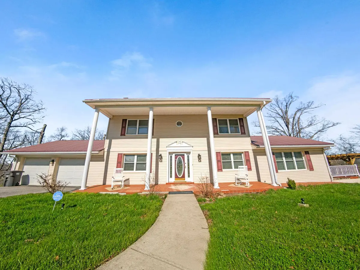 1410 Fairhill Drive, Ashland, KY 41102 - #1