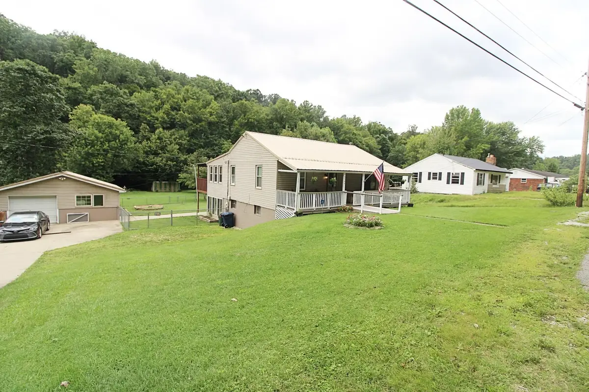 3366 Boy Scout Road, Ashland, KY 41102 - #1
