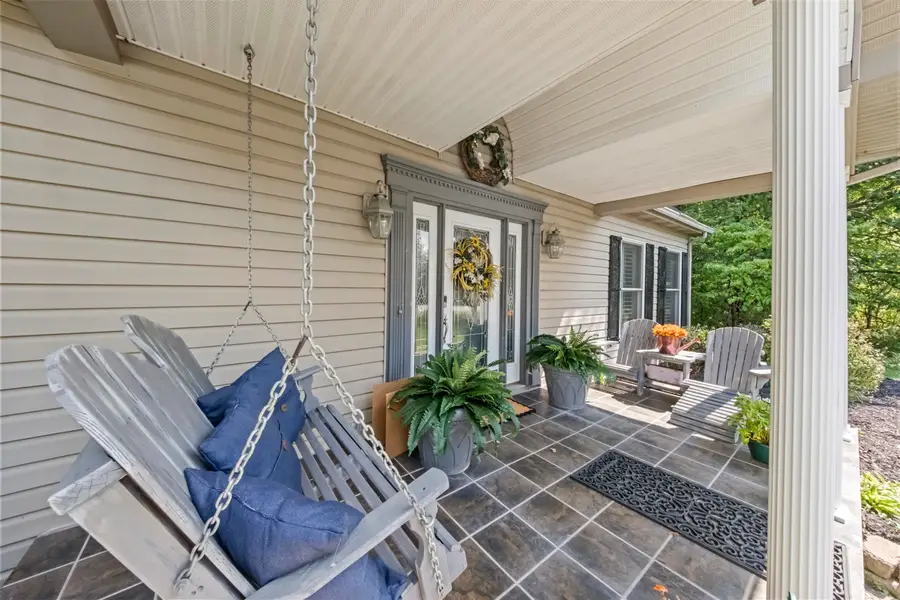 6014 Dee CT, Ashland, KY 41102 - #3
